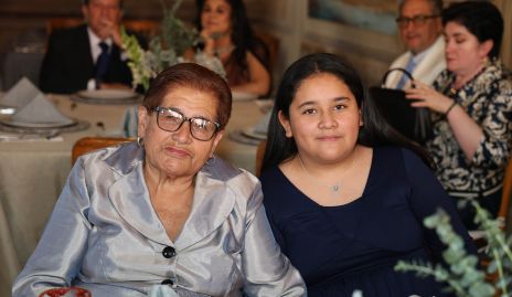  María de la Luz Zapata y Paloma.