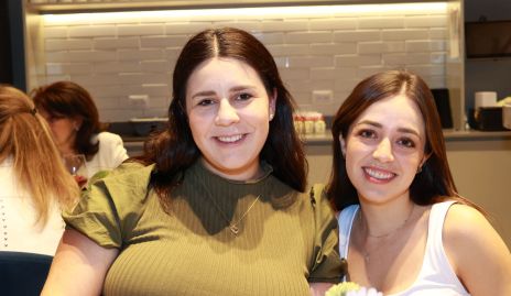  Marijo Raymond y Eugenia Torres.