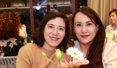  Myriam Serment y Mariana Asanza.