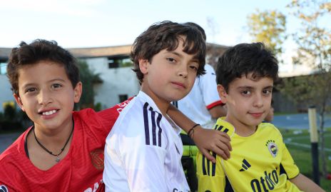  Santiago Blunser, Felipe y Andrés Medina.