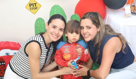  Paola Cano, Álvaro Gómez y Any Gómez.