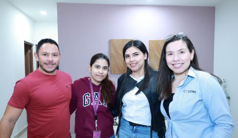  Norberto, Aracely, Abril y Cristal.