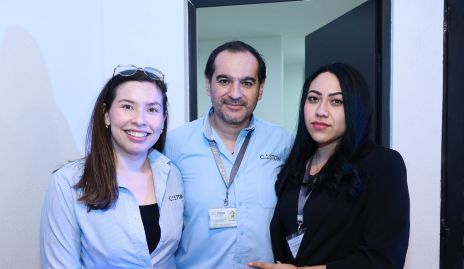  Cristal, Juan Manuel y Marce de Grupo Castdim.
