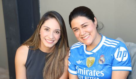  Karen Rodríguez y Melissa Aguiñaga.