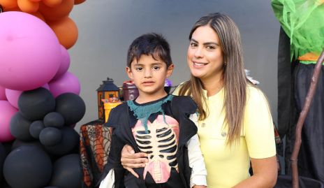  Juan Pablo Rojo y Bárbara Berrones.