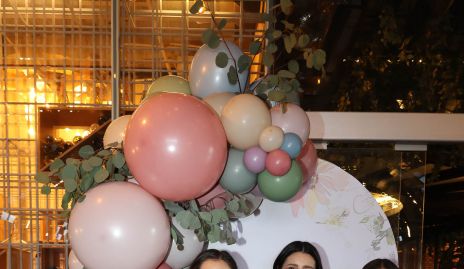  María Herrejón, Marijó Raymond y Denisse Valle.