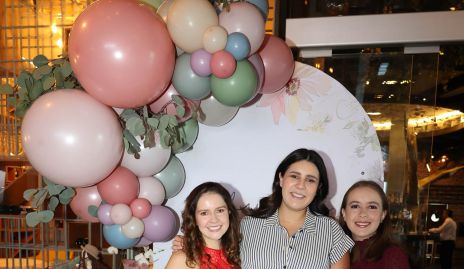  Ilse Gil, Marijó Raymond y Alejandra de la Torre.