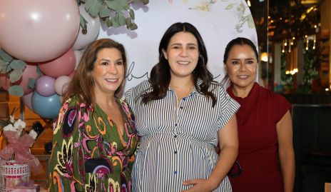  Lorena González de de la Parra, Marijó Raymond y Laura Acosta.