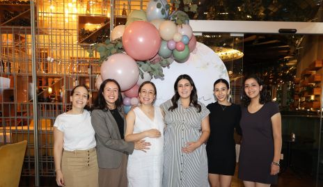  Marijó Raymond con las primas Acosta.