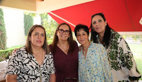  Martha Huerta, Gaby Villanueva, Claudia Díaz de Sandi y Ana Luisa Lujambio.