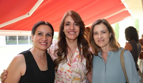  Claudia Ahumada, Laura Almazán y Marisa Valle.