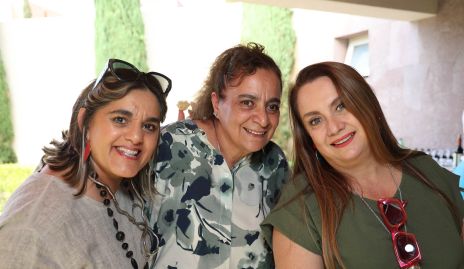  Claudia Duque, Maricela Zarur y Eva Aurora Aldrett.