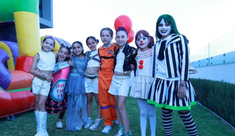  Isa Garza, María Inés Zamanillo, María Pía Almazán, Vale Cortés, Dani, Elena, Renata y Ana Pao.
