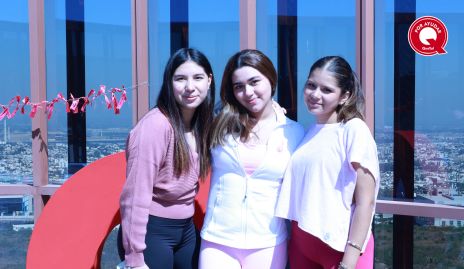  Alexia Vara, Johana Araiza y Victoria Sánchez.