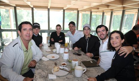  Los Espinosa, Manuel, Mateo, Ceci, Eduardo, Lucas, Manuel y Elvira.