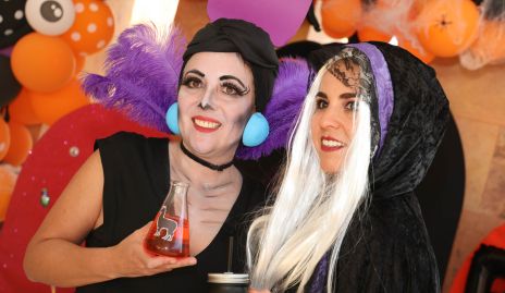  Amparo Gordillo y Fer Castillo.