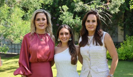  Paty Annette Ruiz, Lucía Díaz y Lucía Oropeza.