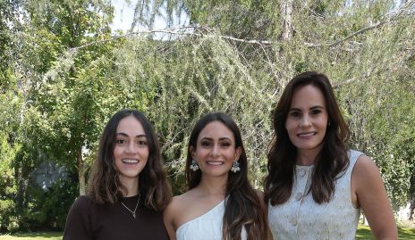  Ximena Díaz, Lucía Díaz y Lucía Oropeza.