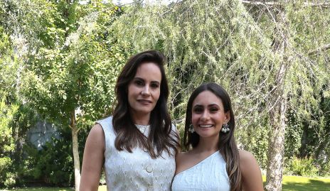  Lucía Oropeza con su hija Lucía Díaz.