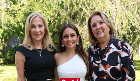 Gabriela Ocaña, Paty Annette Ruiz y Lucía Jiménez.