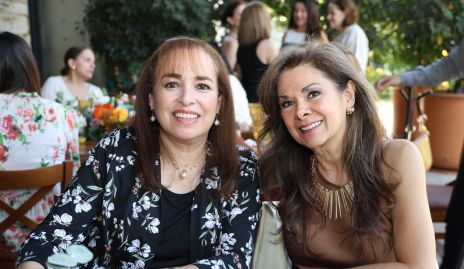  Rosalba Medina y Elia de Padilla.