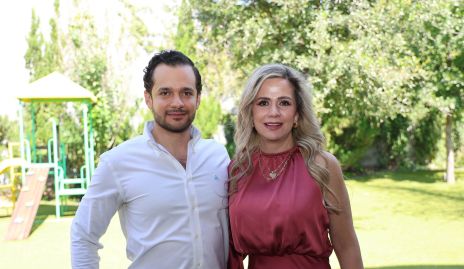 Fernando Díaz de León con su mamá Paty Annette Ruiz.