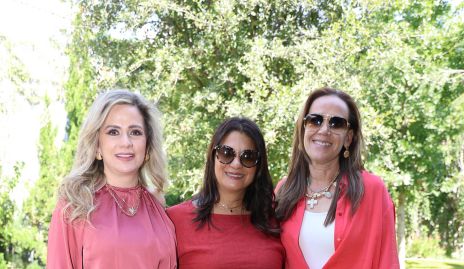  Paty Annette Ruiz, Chelito Padrón y Maricarmen Ayala.