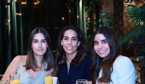  Isabel Pérez, Alejandra Martínez y Rocío de la Vega.