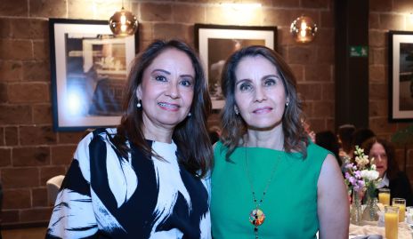  Edith Salinas y Cristina Ruiz.