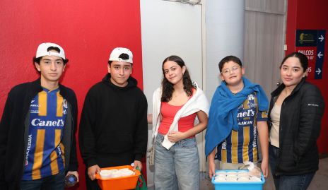  Rodrigo Medina, Pablo Montante, Alexa Miranda, Pepito el Crac y Majo Morales.