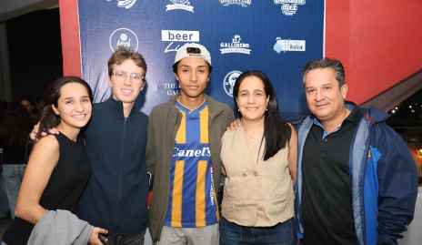  Vero Vallejo, Antonio Fonte, Humberto Moreno, Verónica Vallejo y Humberto Moreno.