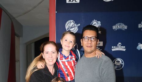  Isabel Guerec, Aline González, José Gerardo y Gerardo González.