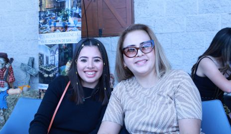  Anaisa y Consuelo Palacios.