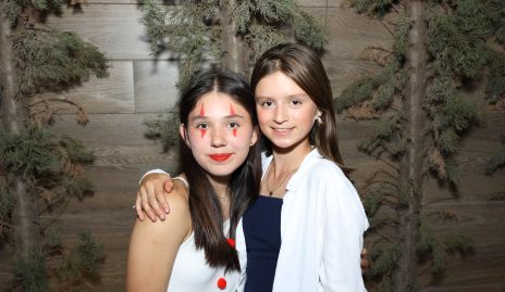  Renata Preciado y Doménica Jiménez.