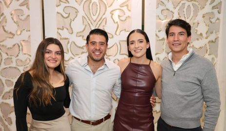  Vero Godiba, Mauricio Martínez, María José Zacarías y Mauricio López.
