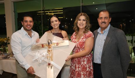  Mauricio Martínez, María José Zacarías, Cristina Galán y Alberto Kasis.