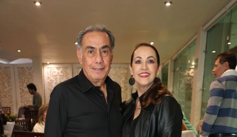  Gerardo Chevaile y Silvia Medrano.