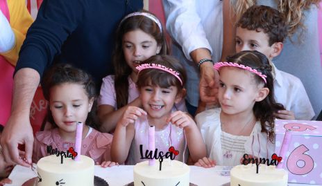  Roberta, Luisa y Emma.