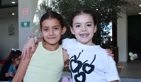  Regina y Ana Sofía.