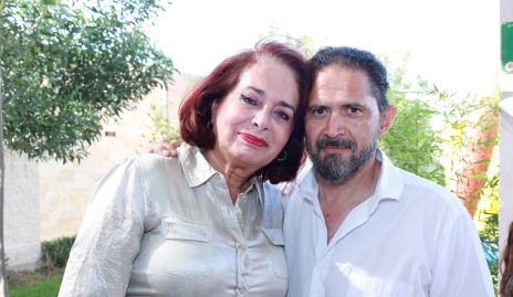  Olga Gil y Marcos Gil.