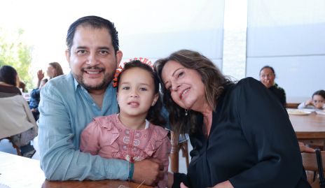  Arturo Nava, Roberta Nava y Marcela Díaz.