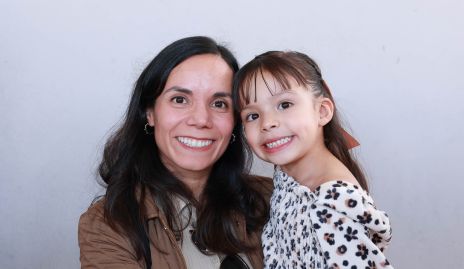  Sofía Escareño y María Romero.