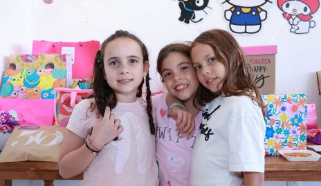  Camila, Ana Jose y María.