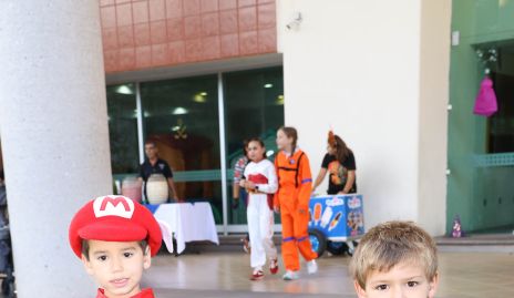  Fernando Castañón y Patricio Castañón.