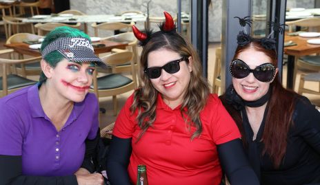  Margarita Padilla, Nancy Gámez y Adriana Jiménez.