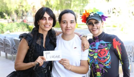  Lucía Galarza, Mariana Acebo e Isabela Morales.