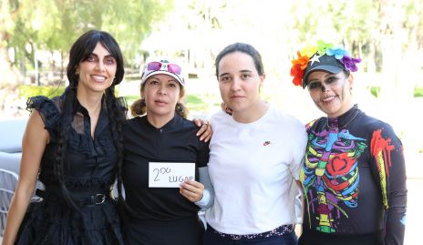  Lucía Galarza, Liliana Fernández, Mariana Acebo e Isabela Morales.