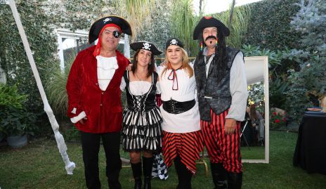  Antonio Gutiérrez, Alejandra Ávila, Carmenchu y Roberto.
