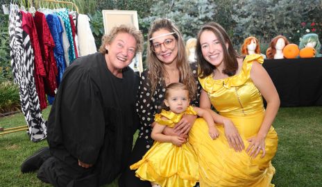  Yolanda Del Valle, Yolanda Puga, Victoria Chávez y Yolanda Navarro.