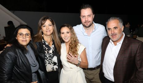  Paty Valadés, Paulina Gordoa, Lucila Andrade, Pato Lozano y Carlos Andrade.